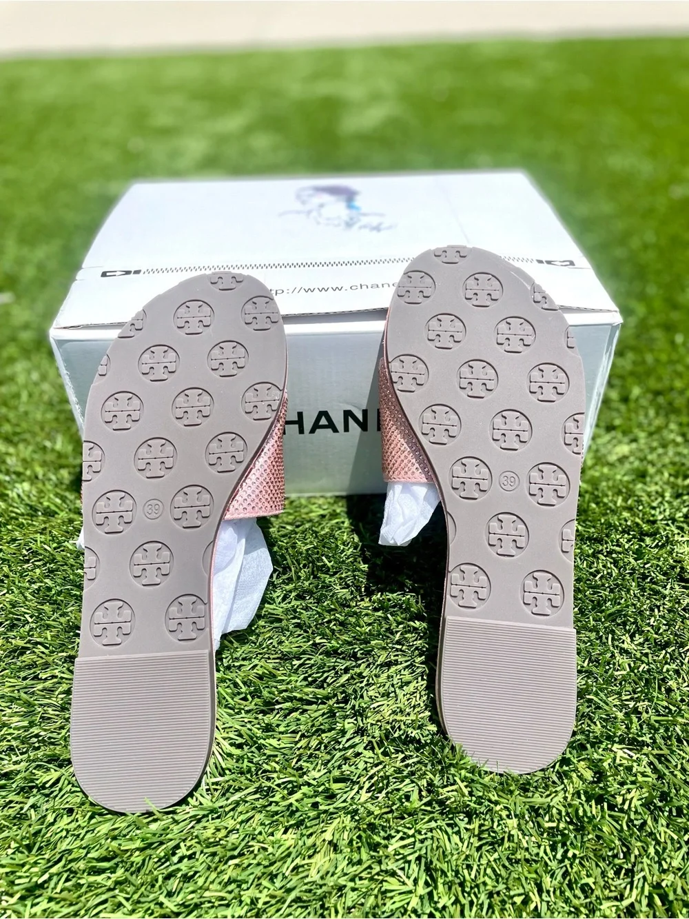 Tory Burch Pink Everly Sandals - Picture 4 of 4